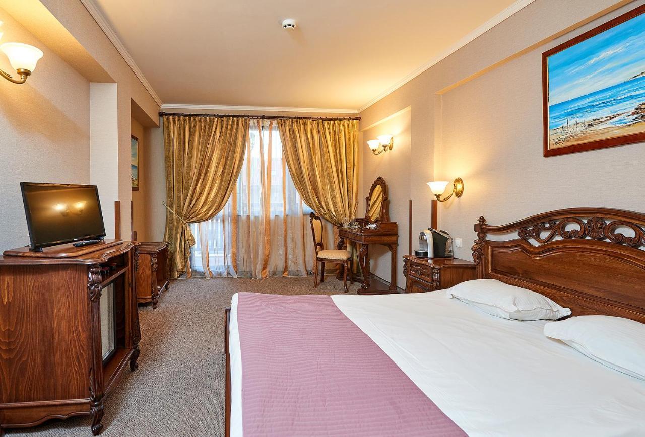 Hotel Saint John Baptist Nessebar Esterno foto